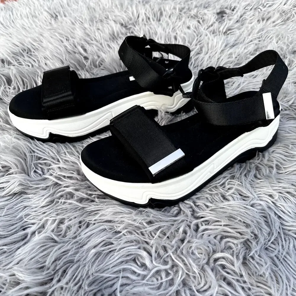 NWT Zara Trafaluc Chunky Platform Sandals Black White Adjustable Strap Womens 40